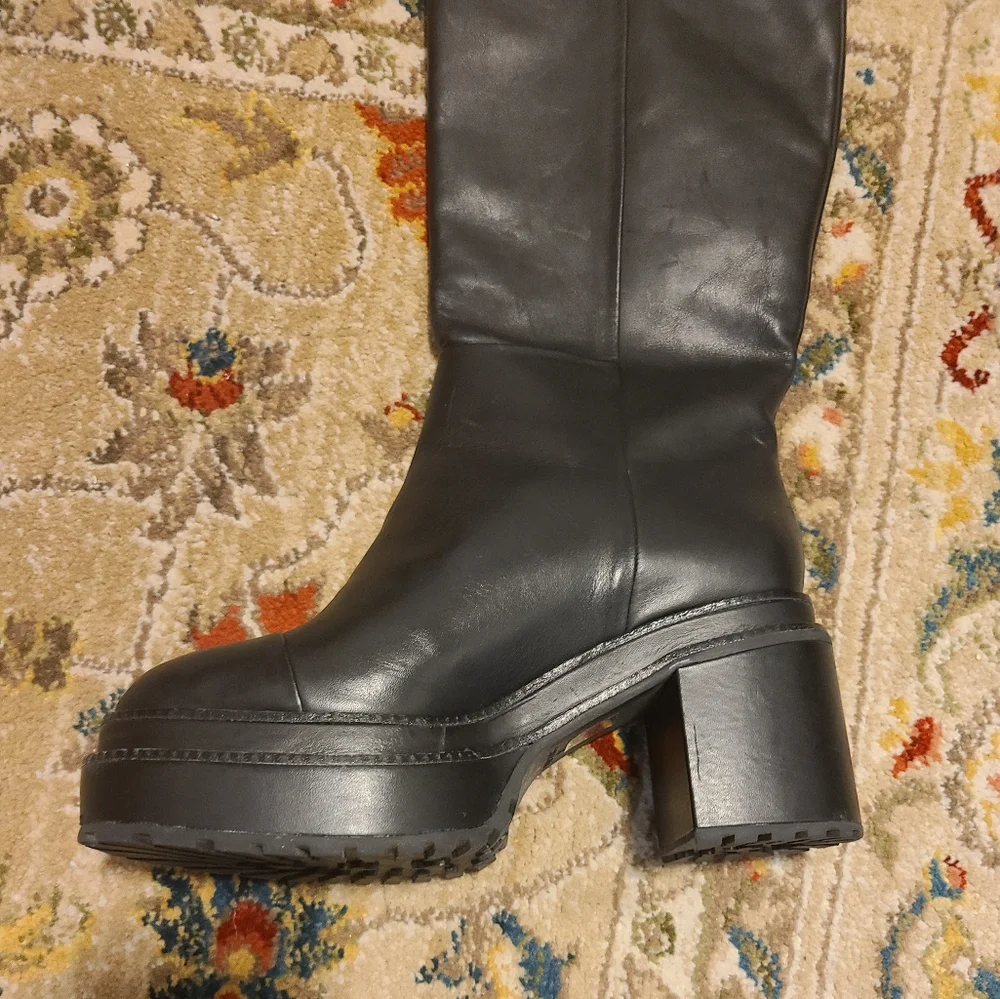 CULT GAIA Hana Block Heel Leather Boots